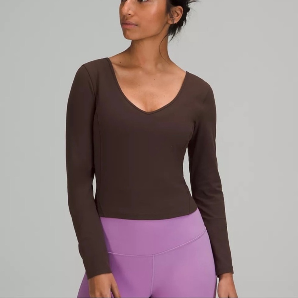 Size 10 long sleeve lululemon align top in color french press